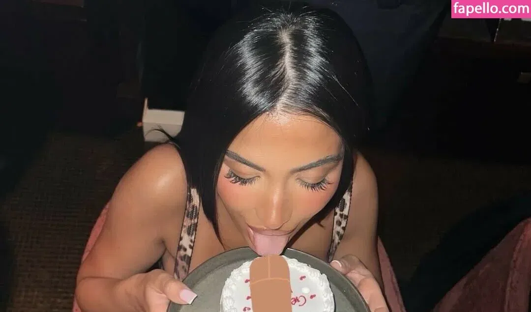 Ziyartist Onlyfans Photo Gallery 