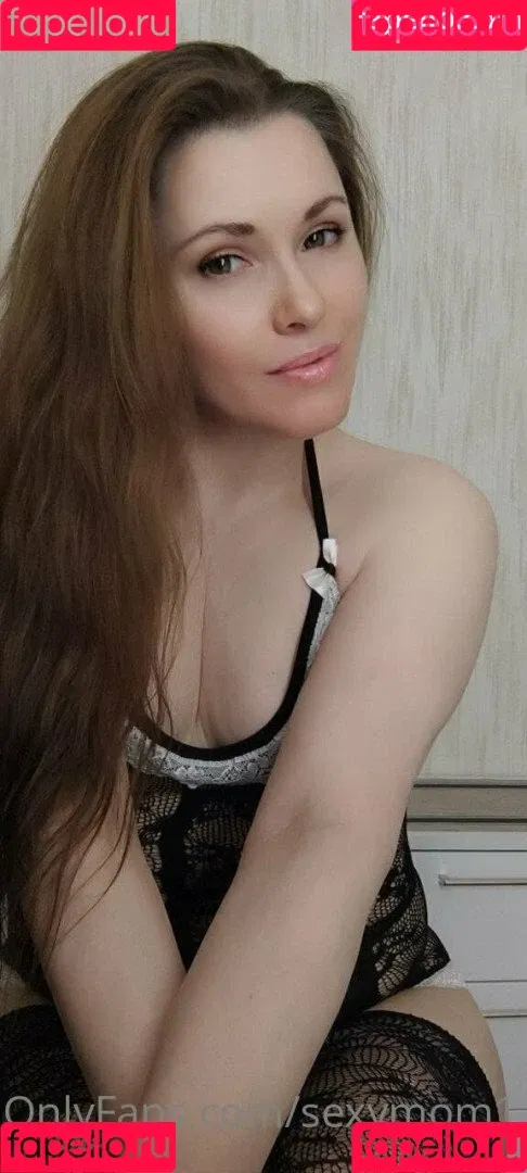 Sexy Mom Onlyfans Photo Gallery 