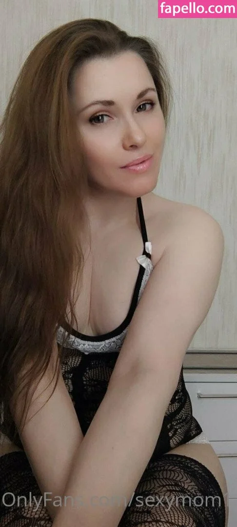 Sexy Mom Onlyfans Photo Gallery 