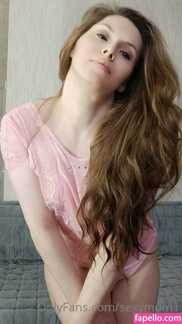Sexy Mom Onlyfans Photo Gallery 