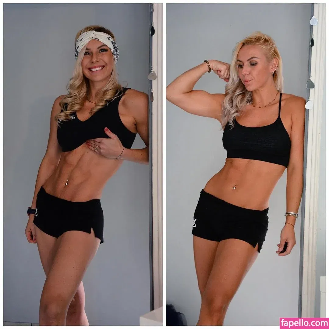 Tiphaineoff Onlyfans Photo Gallery 