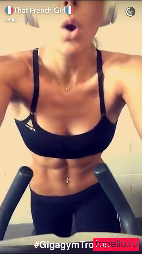 Tiphaineoff Nude Onlyfans Photo 35