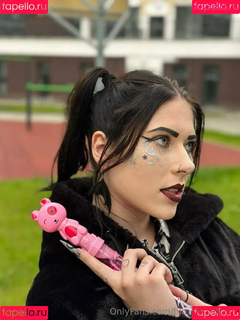himiko_togaaa Onlyfans Photo Gallery 