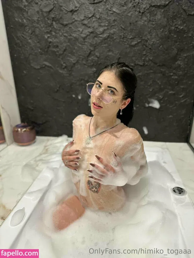 himiko_togaaa Onlyfans Photo Gallery 