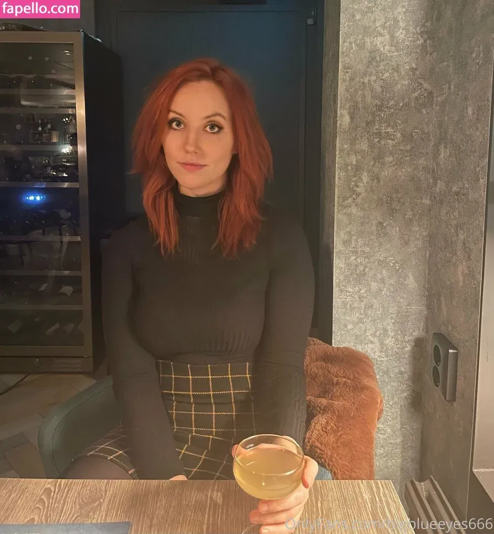 bigblueeyes666 Onlyfans Photo Gallery 