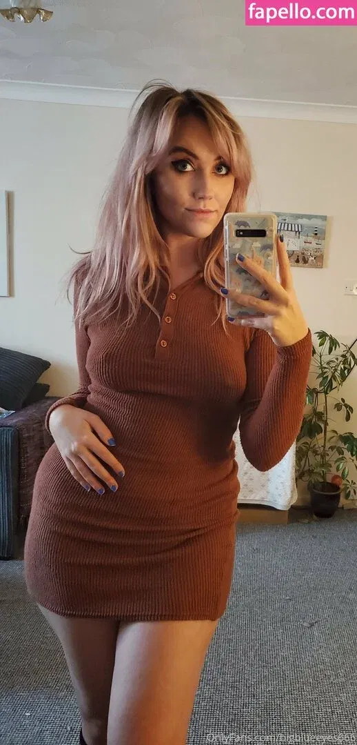 bigblueeyes666 Onlyfans Photo Gallery 