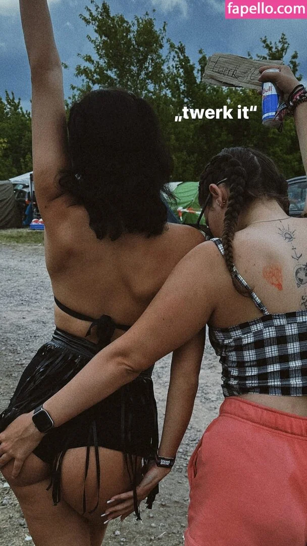 Nikelein Onlyfans Photo Gallery 