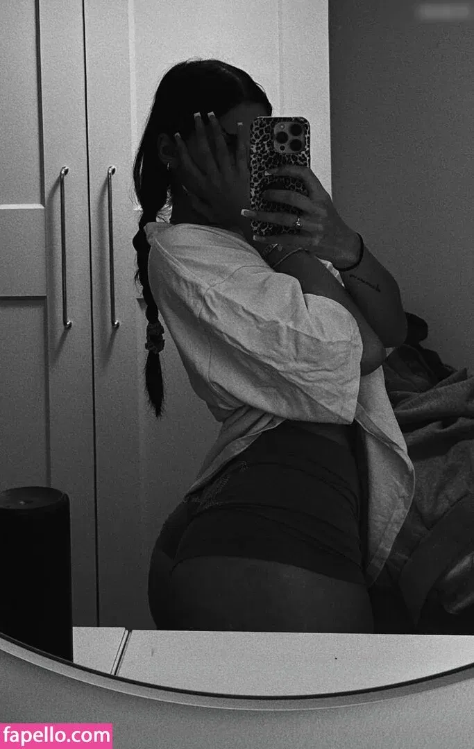 Nikelein Onlyfans Photo Gallery 