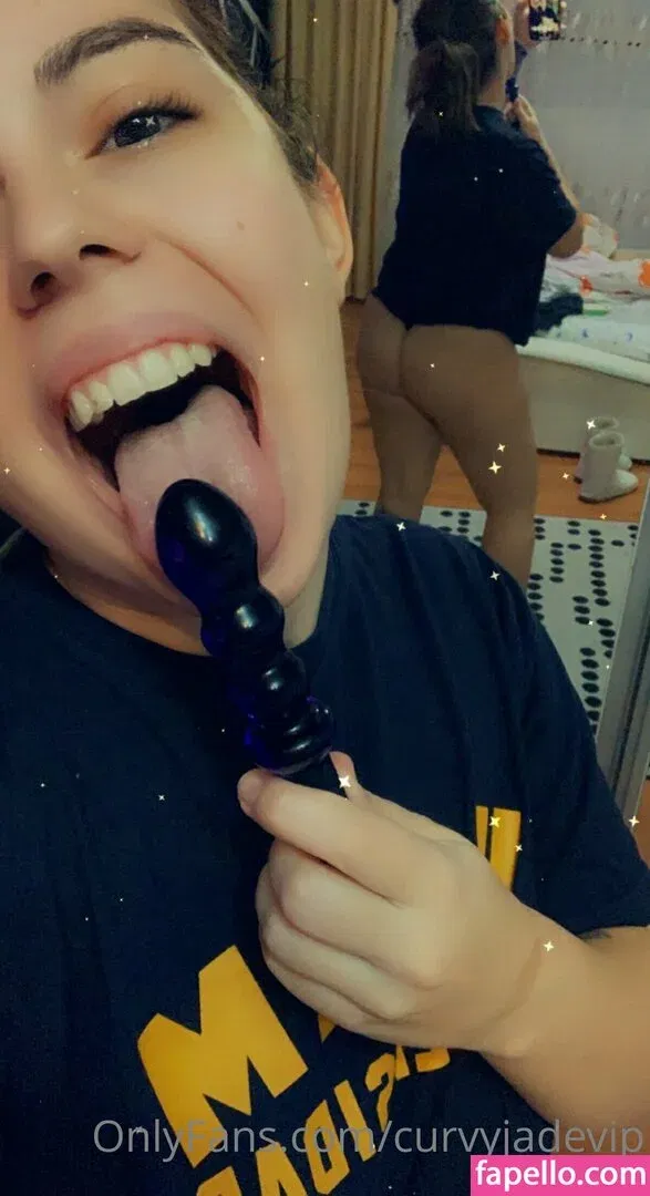 curvyjadevip Onlyfans Photo Gallery 