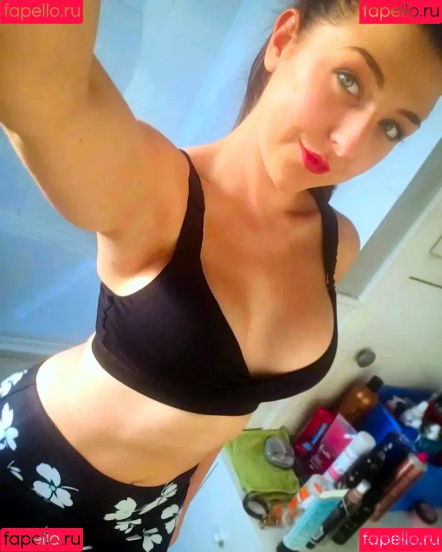 charlotteleigha Onlyfans Photo Gallery 