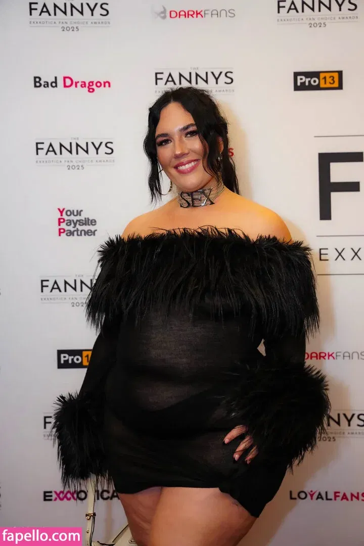 Thecurvyfoxx Onlyfans Photo Gallery 