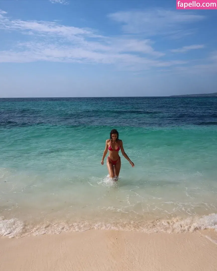 Jana Wetzel Onlyfans Photo Gallery 