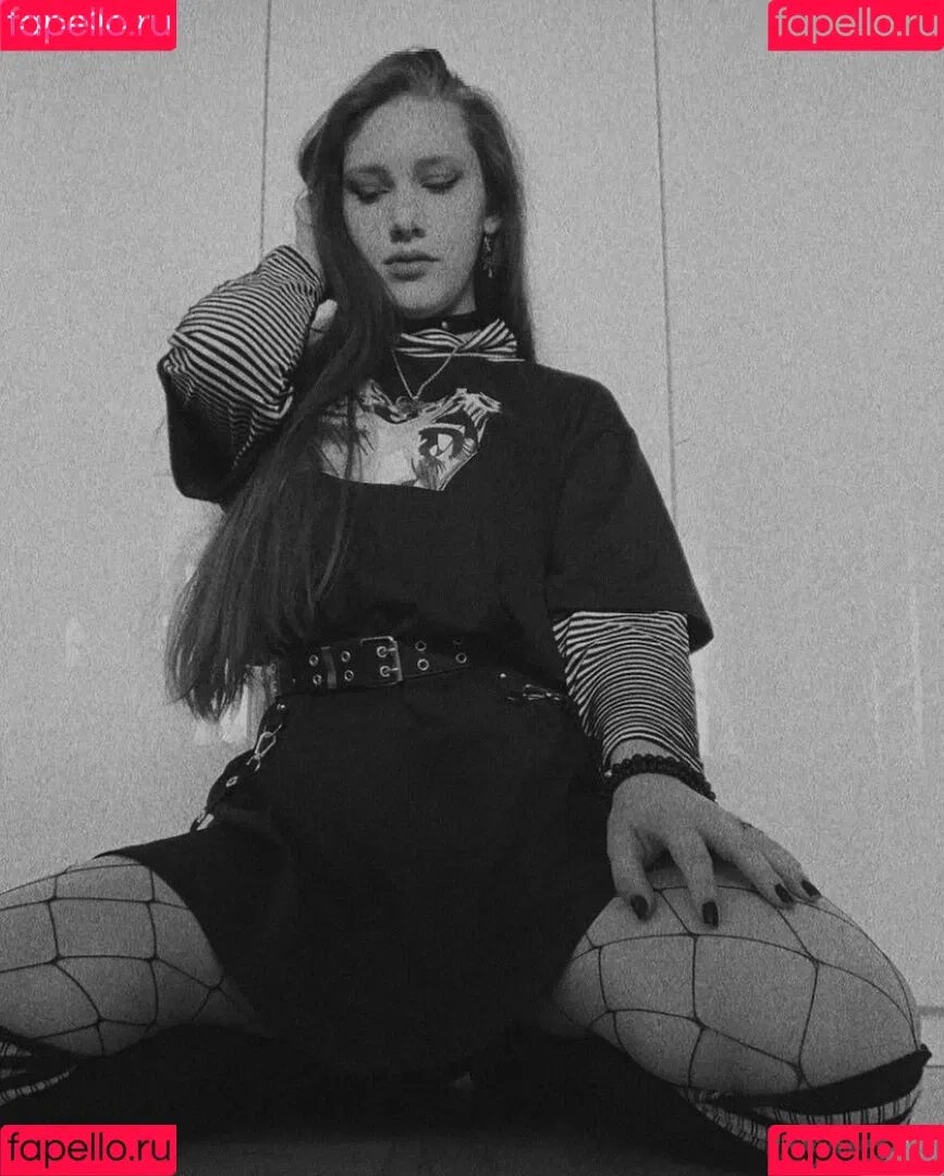 Bellaisa2111 Onlyfans Photo Gallery 
