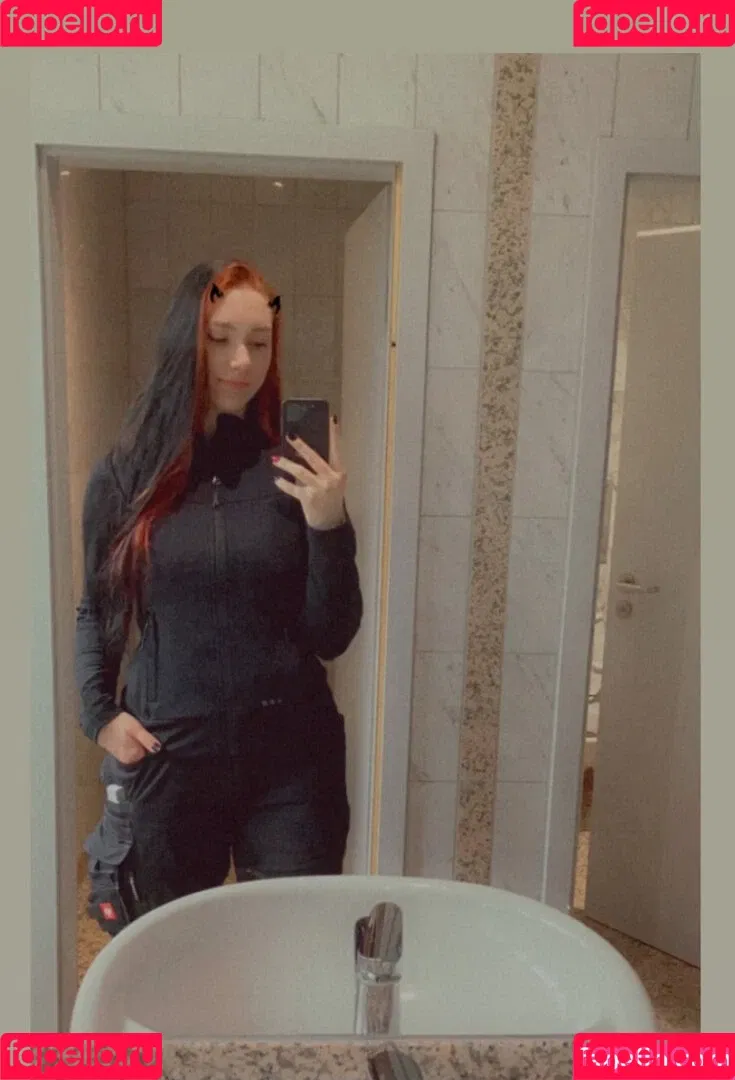 Bellaisa2111 Onlyfans Photo Gallery 