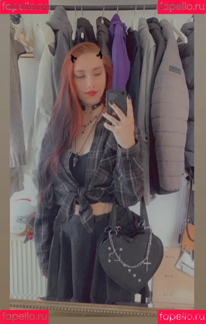 Bellaisa2111 Onlyfans Photo Gallery 