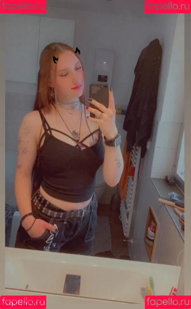 Bellaisa2111 Onlyfans Photo Gallery 