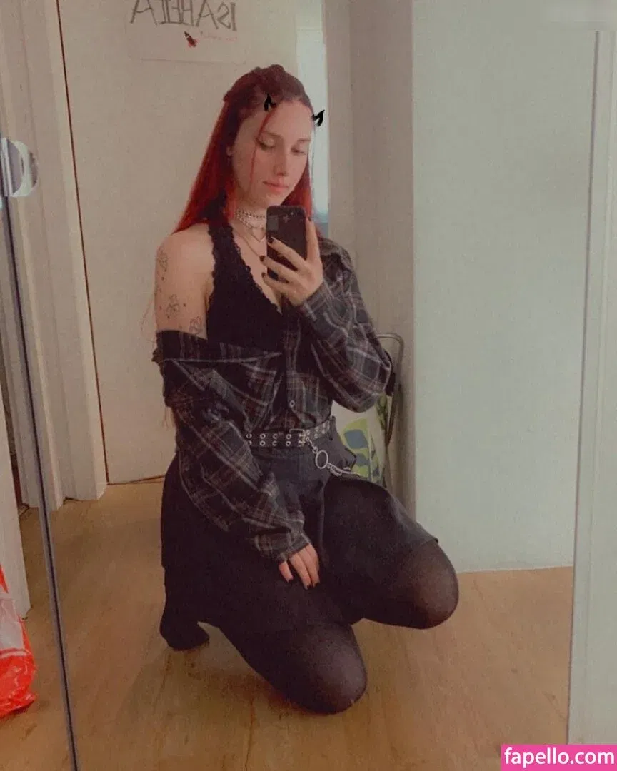 Bellaisa2111 Onlyfans Photo Gallery 