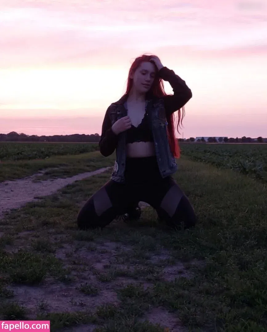 Bellaisa2111 Onlyfans Photo Gallery 