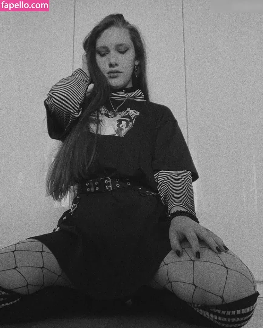 Bellaisa2111 Onlyfans Photo Gallery 