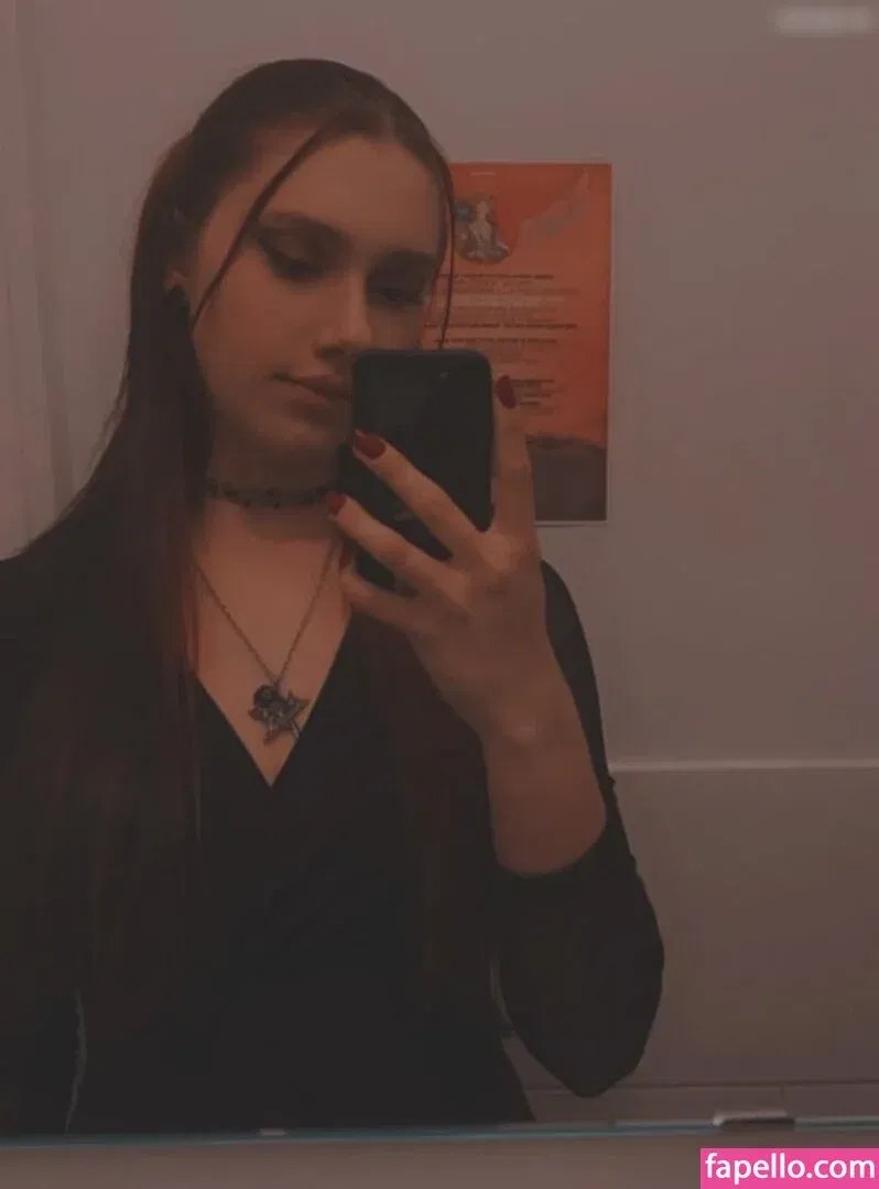 Bellaisa2111 Onlyfans Photo Gallery 