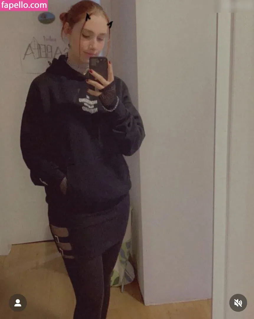 Bellaisa2111 Onlyfans Photo Gallery 