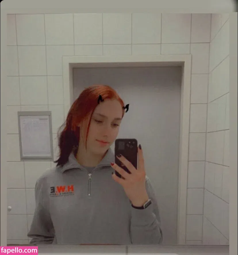 Bellaisa2111 Onlyfans Photo Gallery 