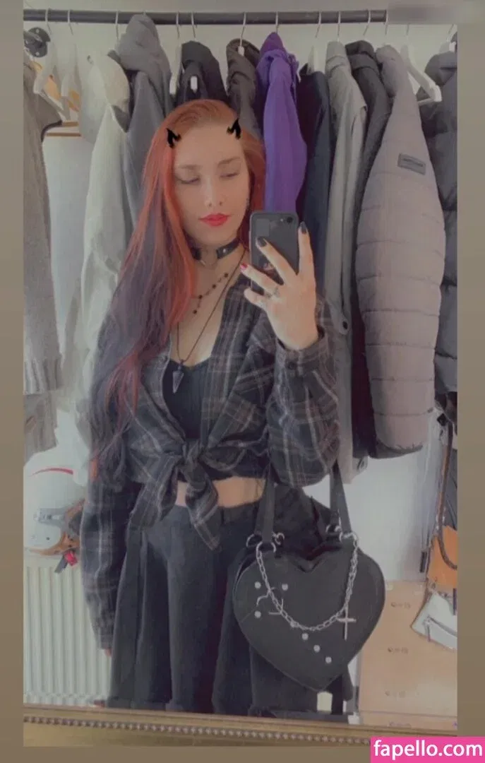 Bellaisa2111 Onlyfans Photo Gallery 