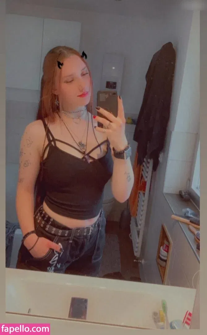 Bellaisa2111 Onlyfans Photo Gallery 