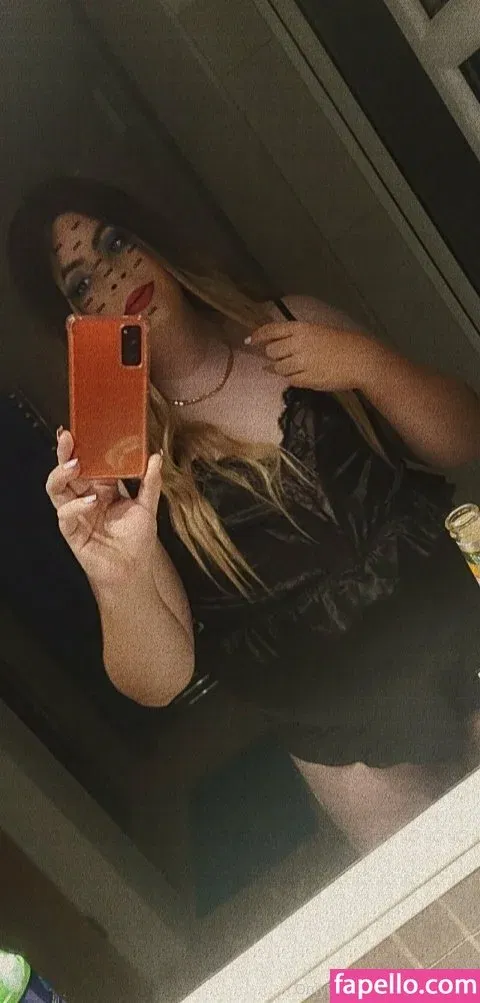 plus-size-cd Onlyfans Photo Gallery 