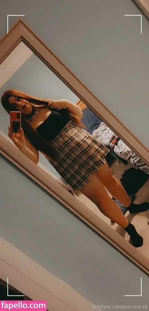 plus-size-cd Onlyfans Photo Gallery 