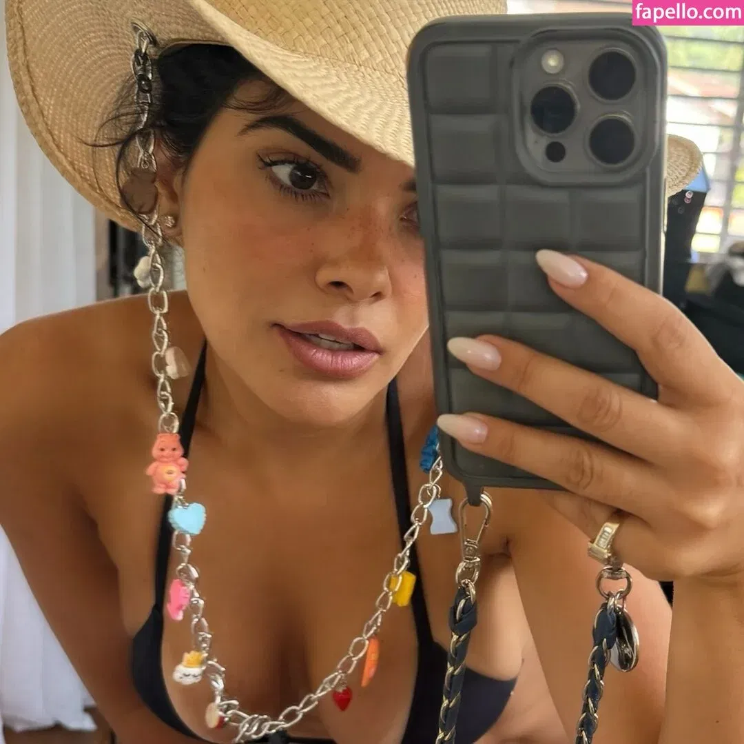 Vanessa Giácomo Onlyfans Photo Gallery 