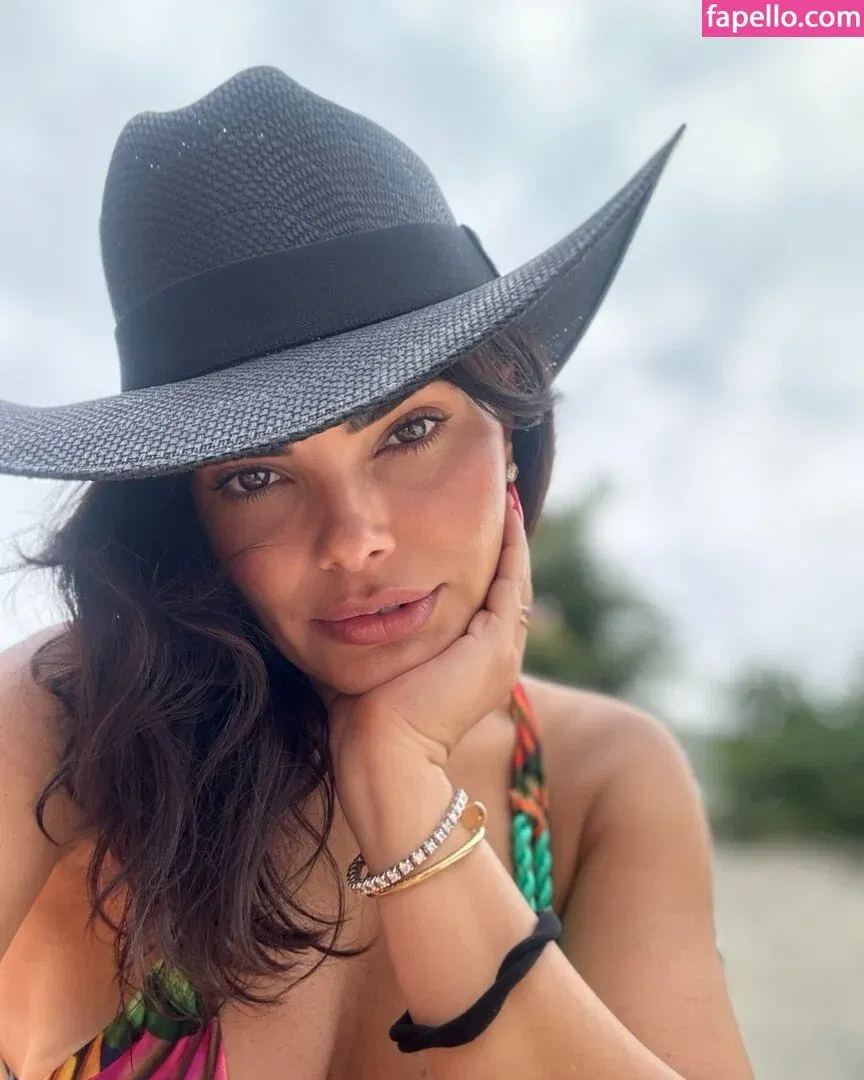 Vanessa Giácomo Onlyfans Photo Gallery 