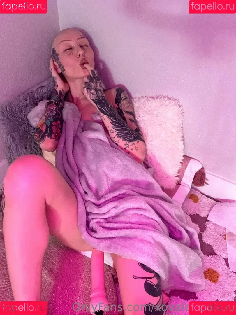 xovalerie5150 Onlyfans Photo Gallery 