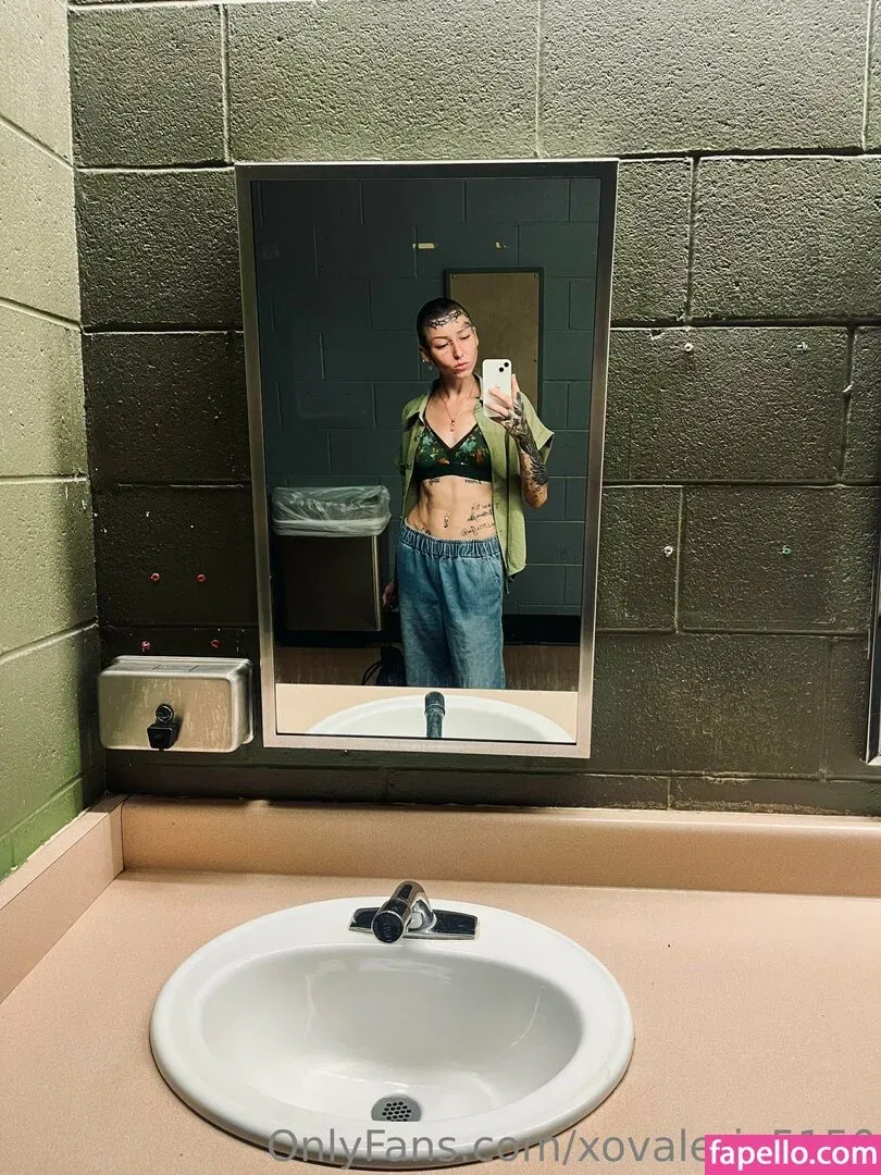 xovalerie5150 Onlyfans Photo Gallery 