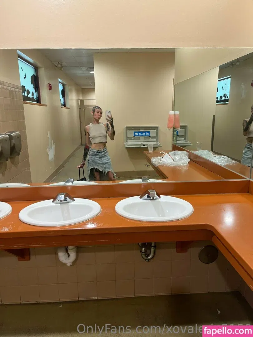 xovalerie5150 Onlyfans Photo Gallery 