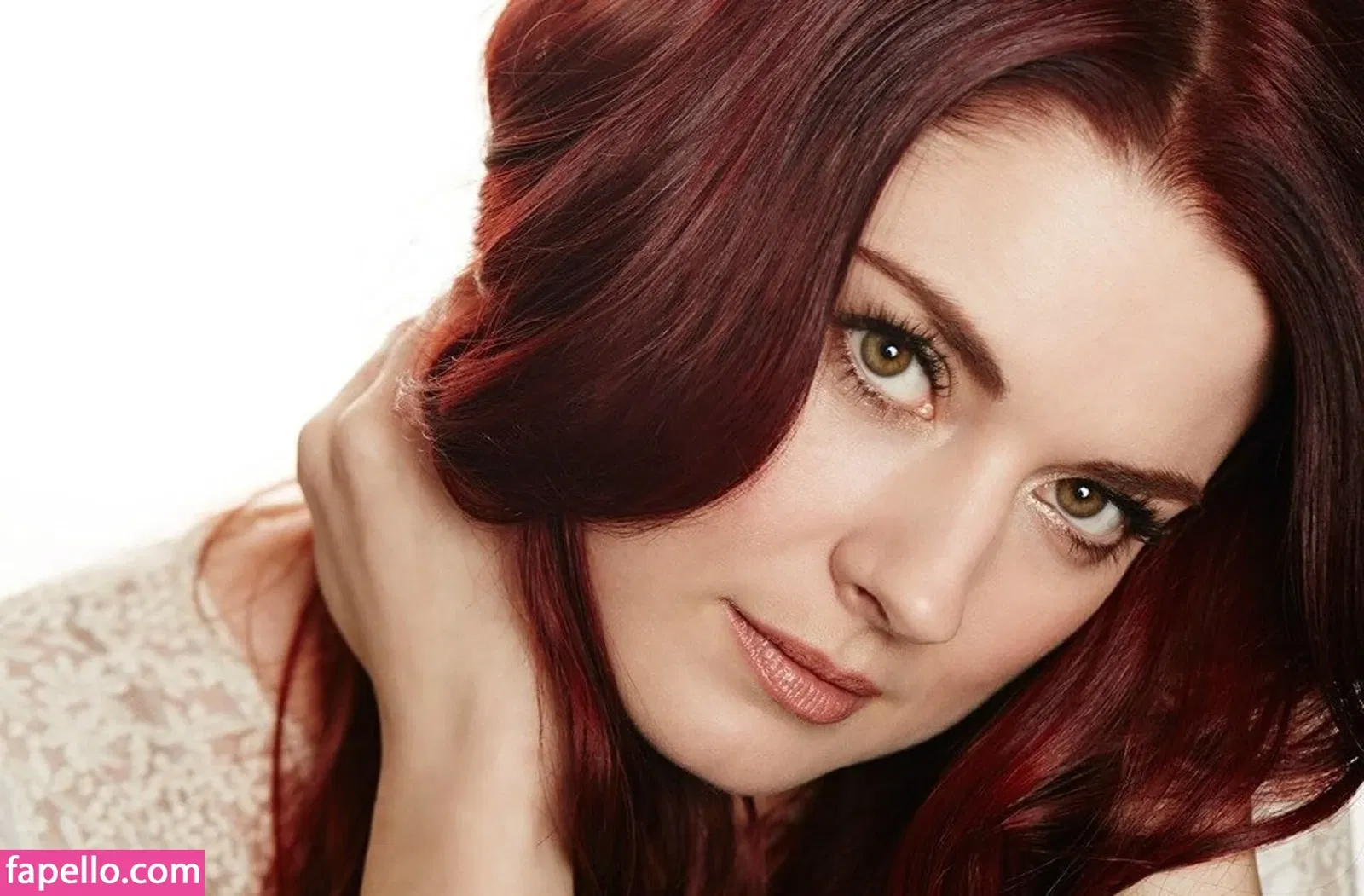 Alexandra Breckenridge Onlyfans Photo Gallery 