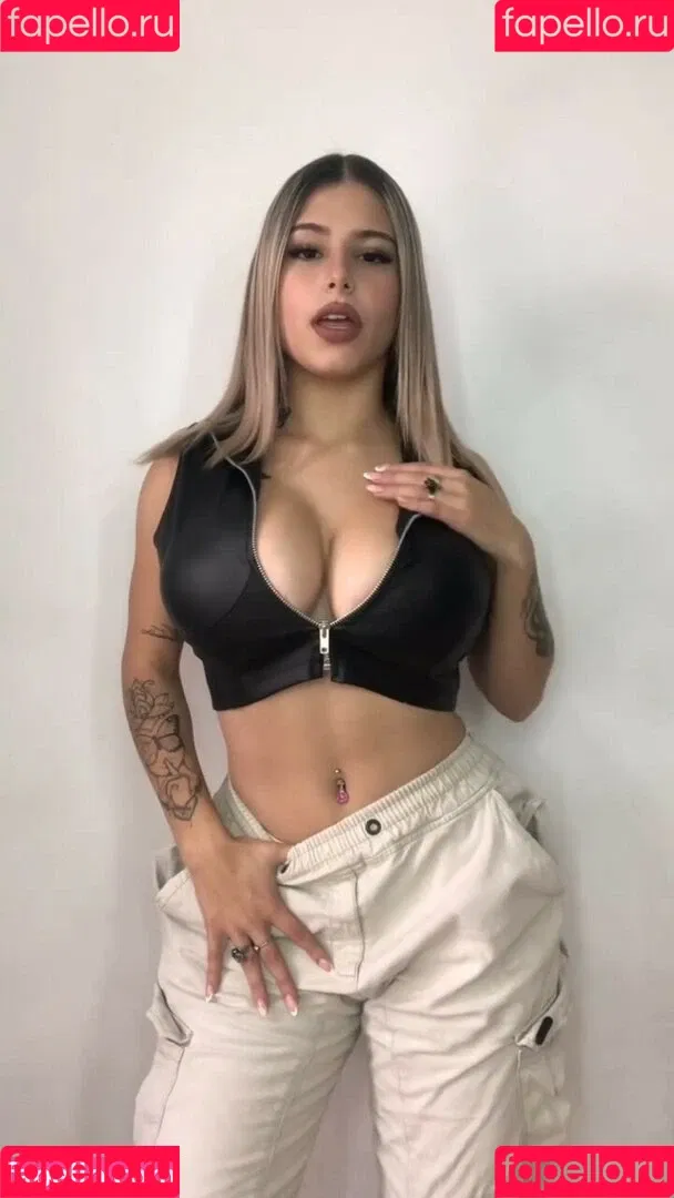 Abril Perez Onlyfans Photo Gallery 