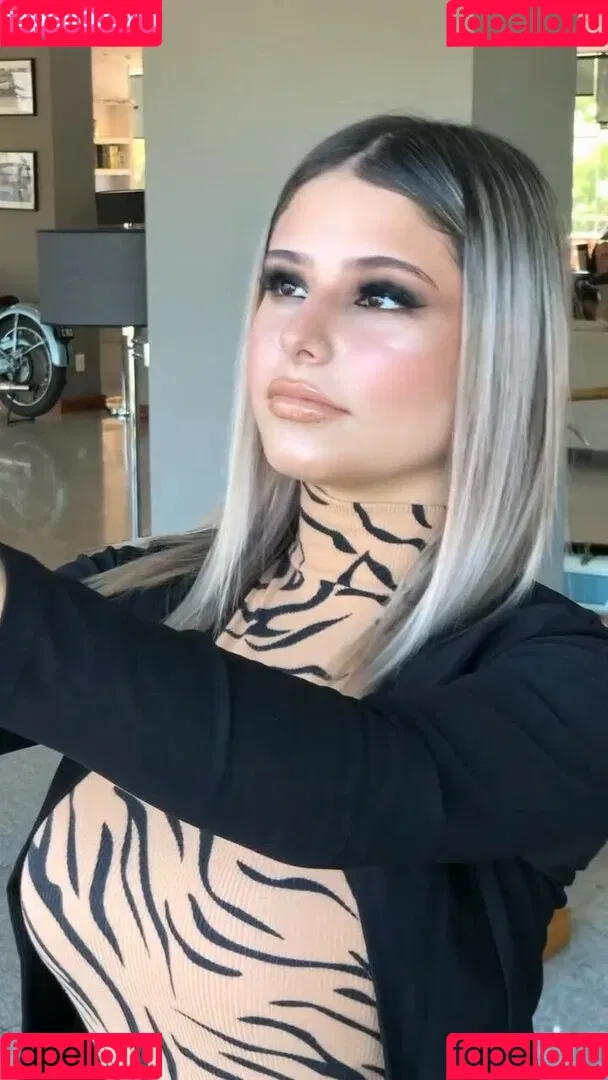 Abril Perez Onlyfans Photo Gallery 