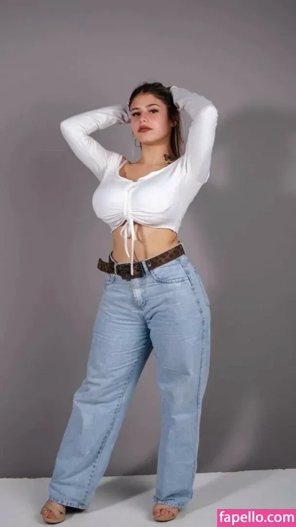 Abril Perez Onlyfans Photo Gallery 