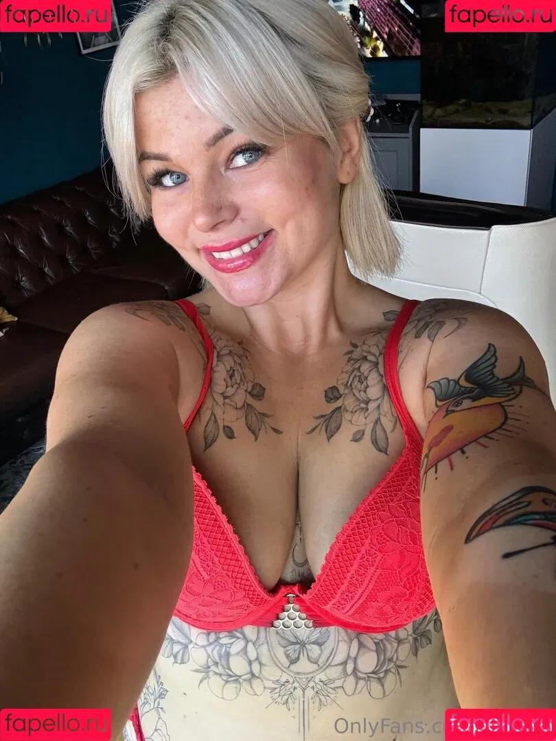 Lilouluv Onlyfans Photo Gallery 
