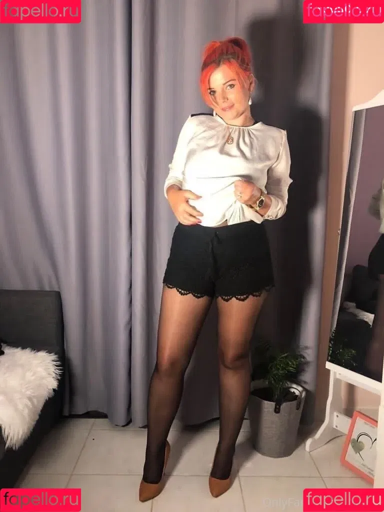 Lilouluv Onlyfans Photo Gallery 