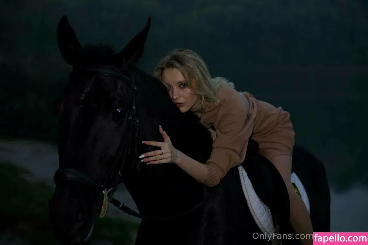 crystal_vip Onlyfans Photo Gallery 