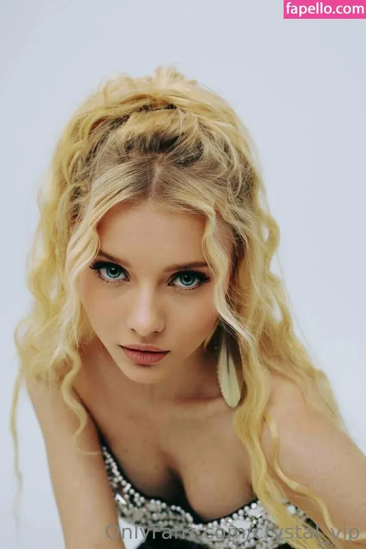 crystal_vip Onlyfans Photo Gallery 