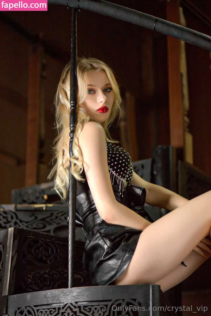 crystal_vip Onlyfans Photo Gallery 