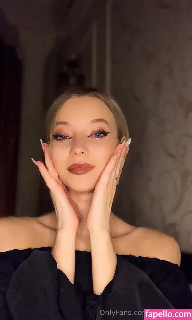 crystal_vip Onlyfans Photo Gallery 