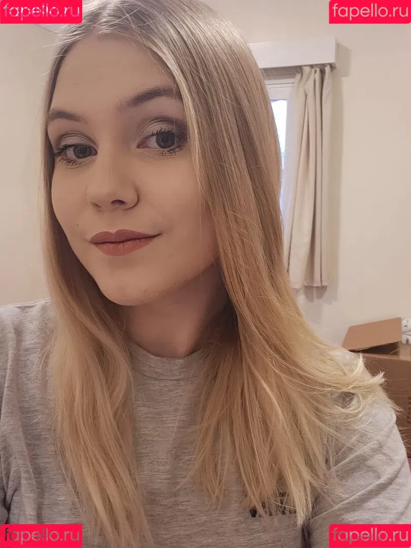 Facialize Me Onlyfans Photo Gallery 