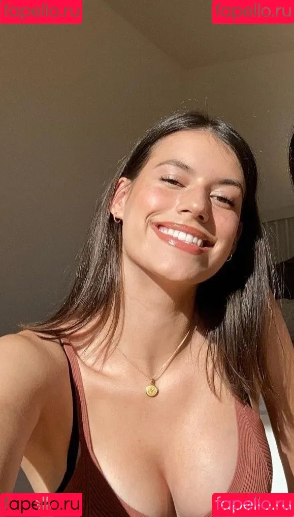 Facialize Me Onlyfans Photo Gallery 