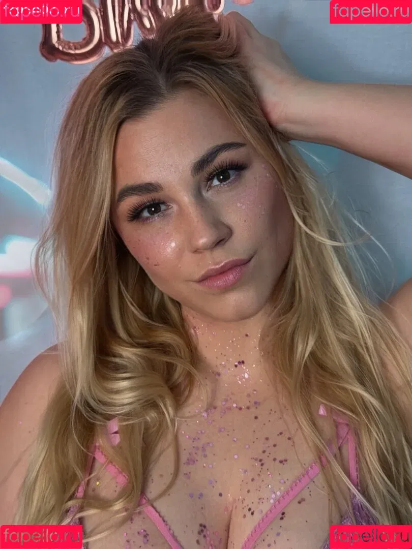 Facialize Me Onlyfans Photo Gallery 