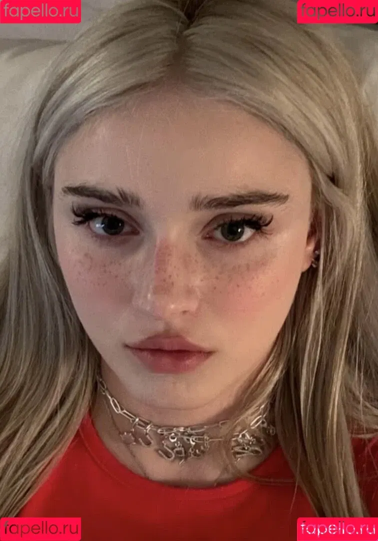 Facialize Me Onlyfans Photo Gallery 