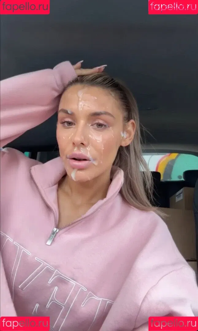 Facialize Me Onlyfans Photo Gallery 
